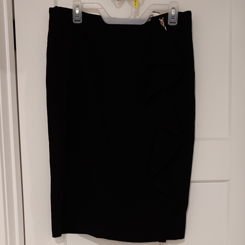Black T Tahari midi skirt